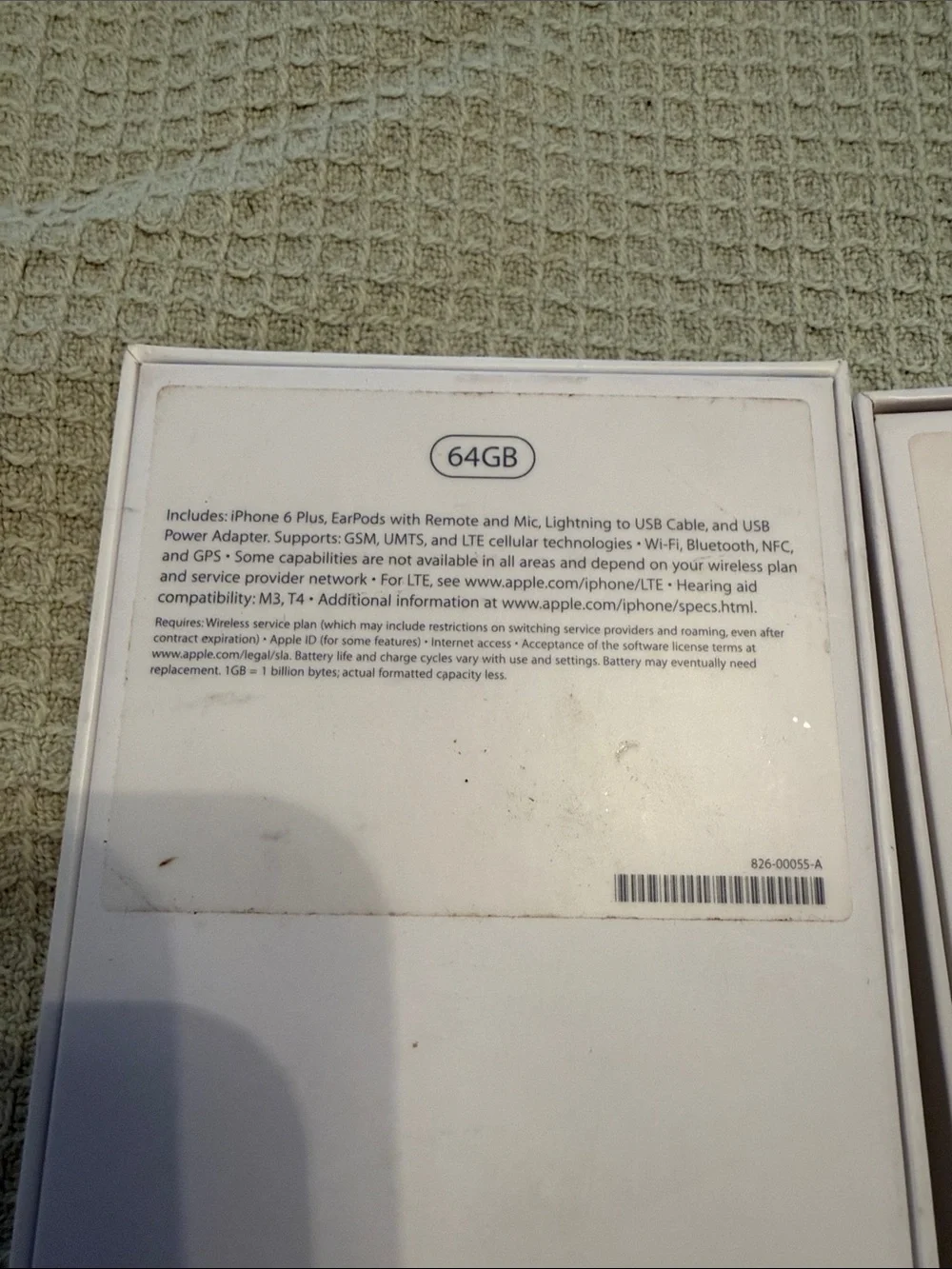 Apple iPhone Red Front-Display Retail Box